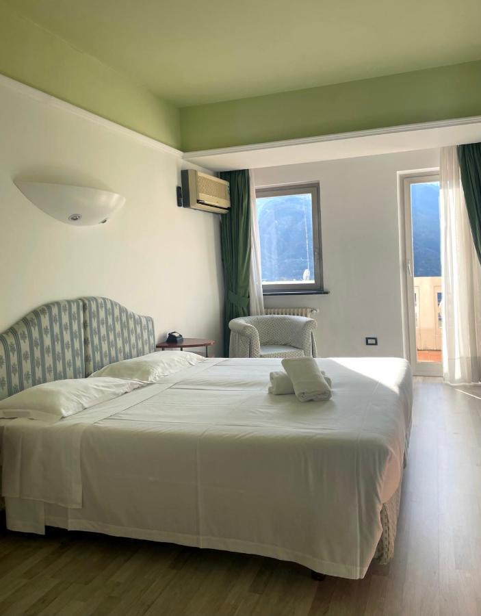 Miramonti Hotel Saint Vincent Buitenkant foto