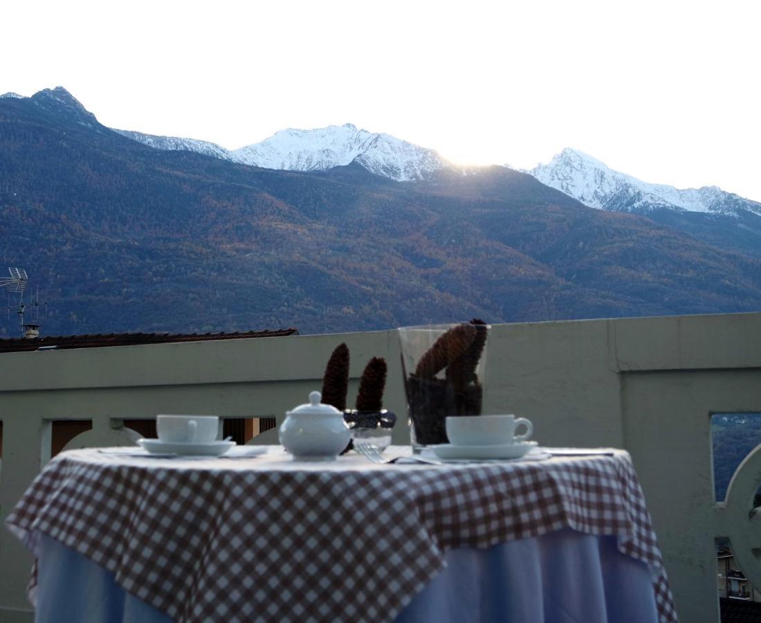 Miramonti Hotel Saint Vincent Buitenkant foto