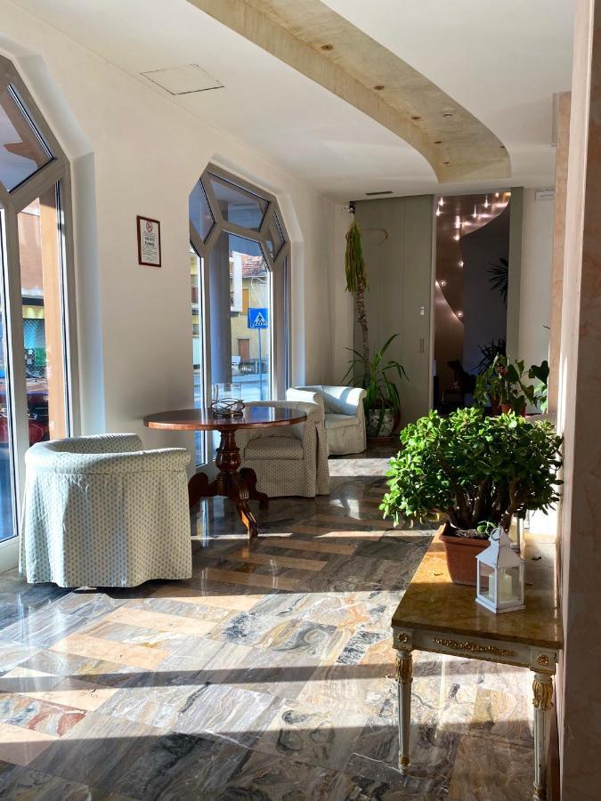 Miramonti Hotel Saint Vincent Buitenkant foto