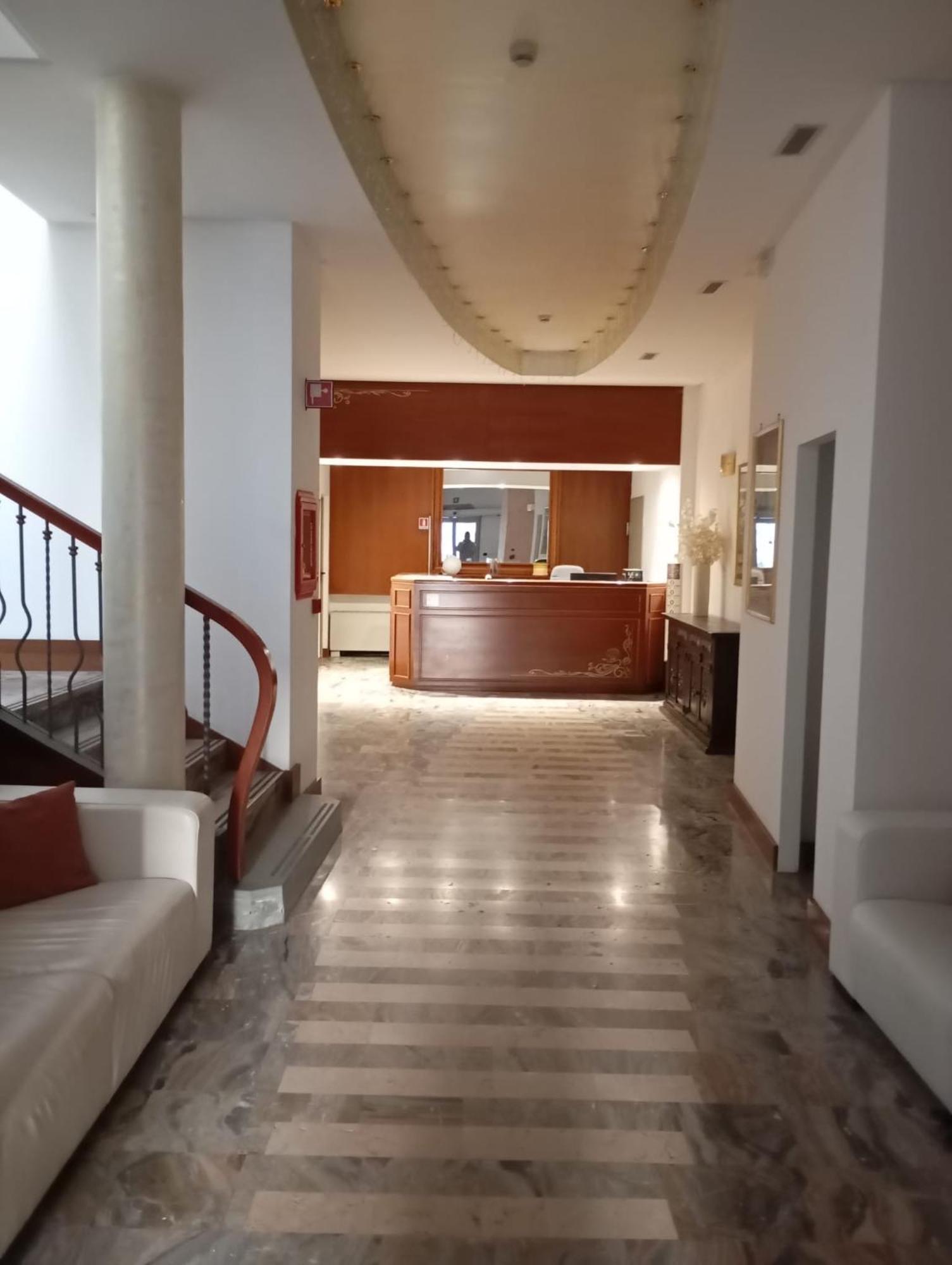 Miramonti Hotel Saint Vincent Buitenkant foto