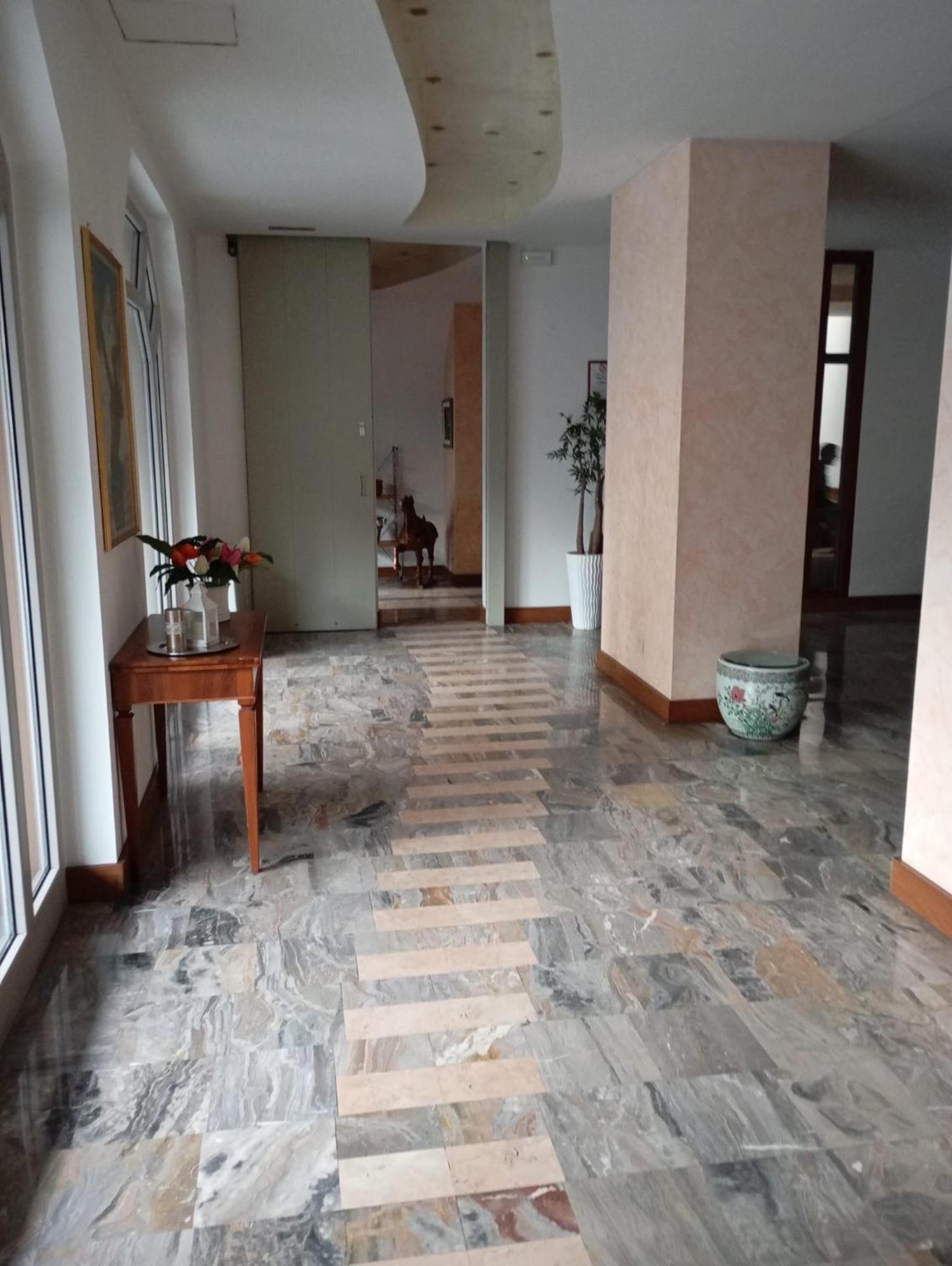 Miramonti Hotel Saint Vincent Buitenkant foto